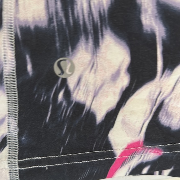 Lululemon top - Picture 3 of 3